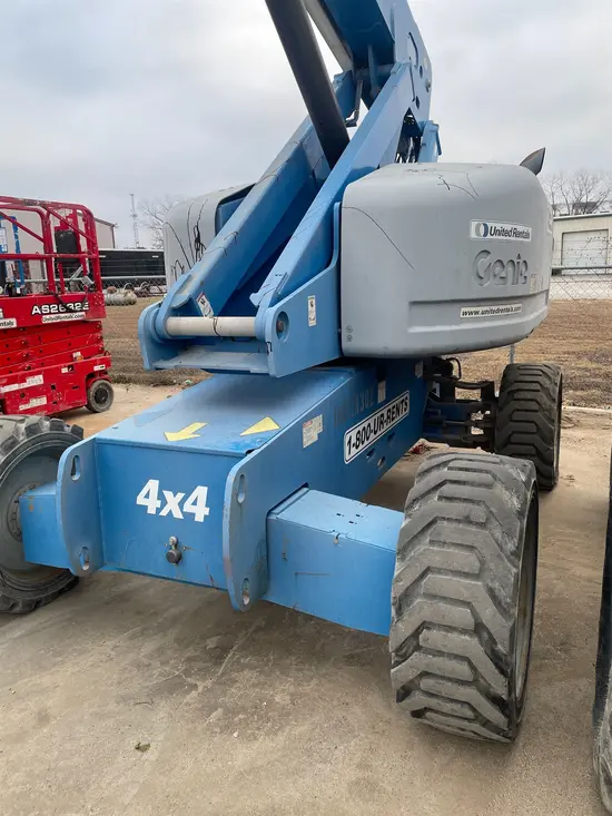 2012 Genie S-60X Boom Lift