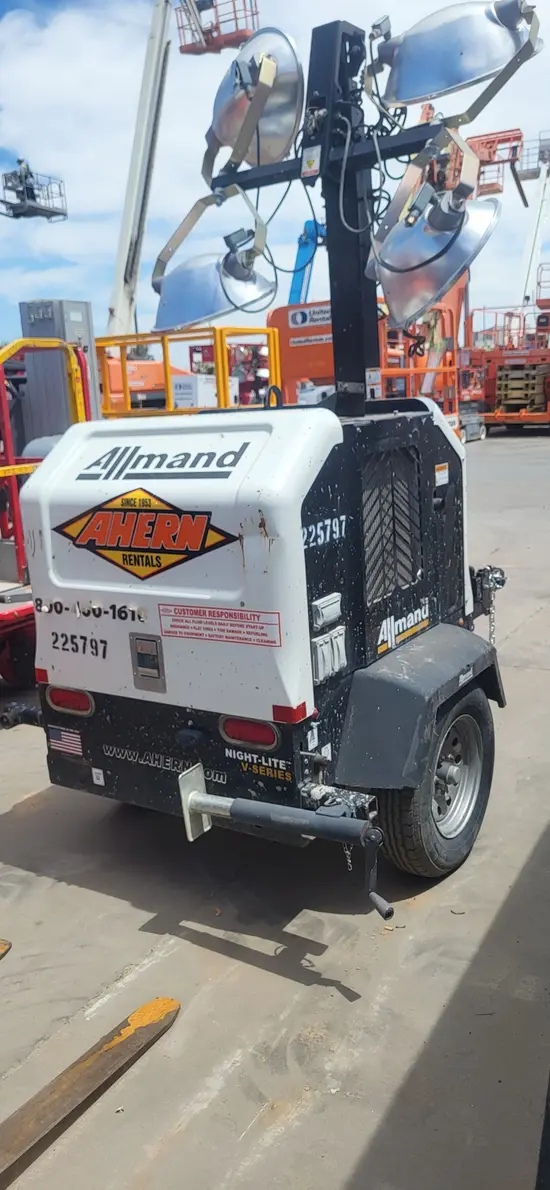 2019 Allmand NLV-ML3EC Portable Work Light