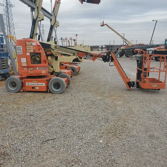 2014 JLG E300AJP Articulating Boom Lift