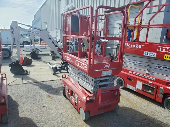 2017 MEC 1330SE Scissor Lift