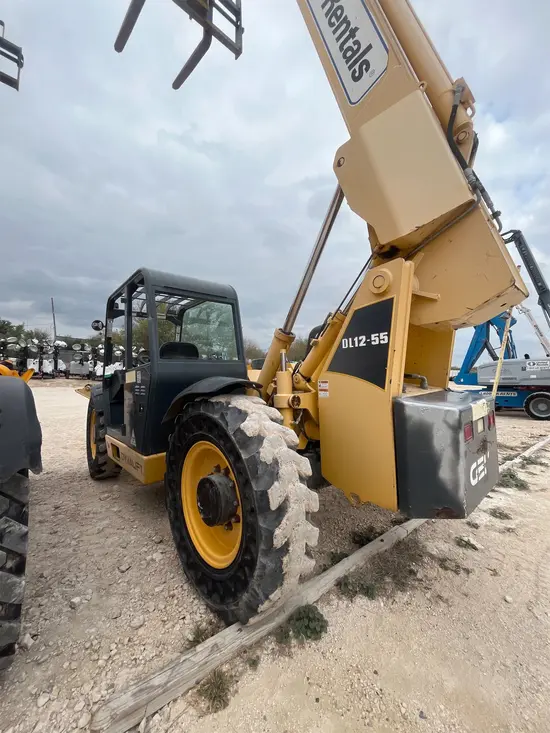 2015 Gehl DL12-55 Forklift