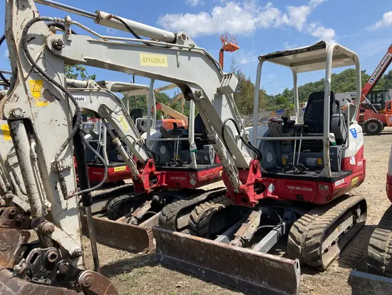 2017 Takeuchi TB240R Mini Excavator