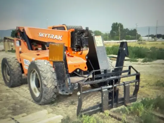 2017 SKYTRAK 10054 Forklift