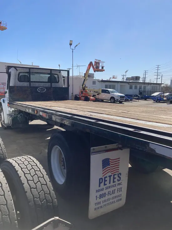 2016 Freightliner M2 106 STAKE