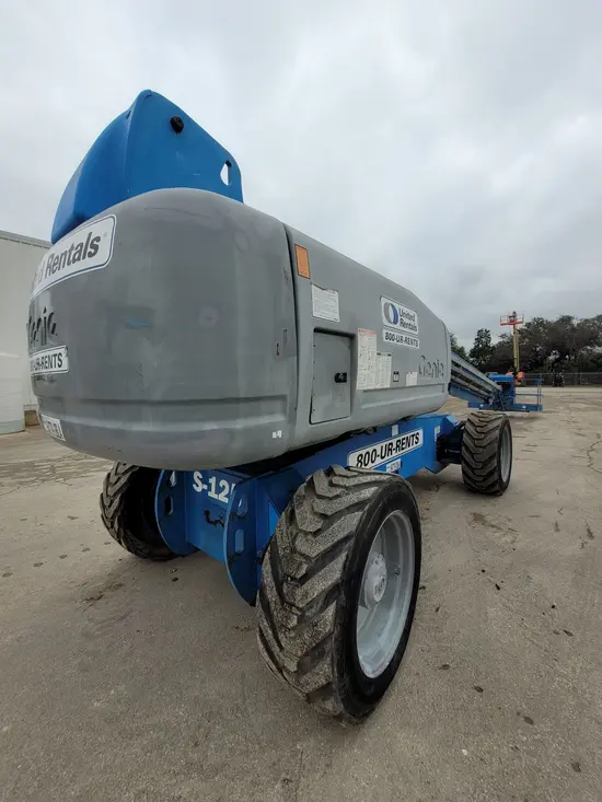 2012 Genie S-125 Boom Lift