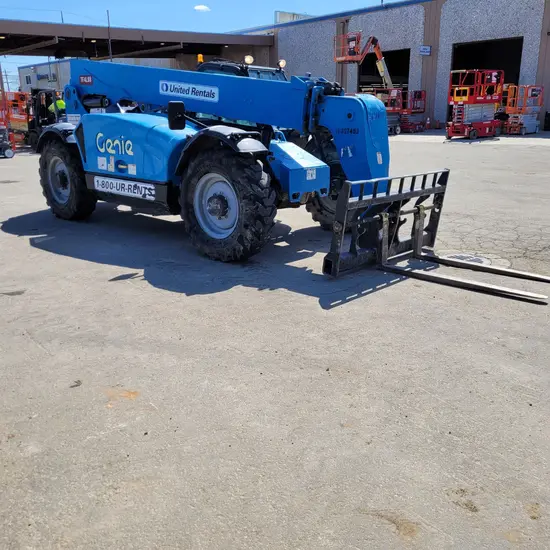 2015 Genie GTH-844 Forklift