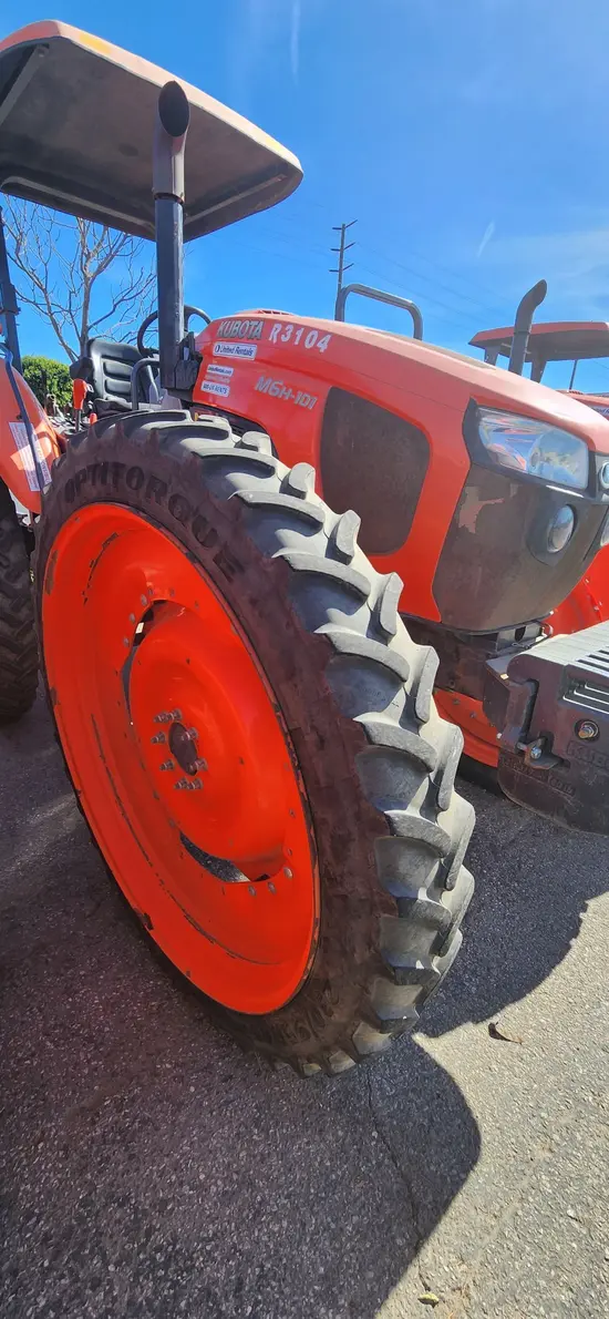 2019 Kubota M6H-101SHD Wheel Loader