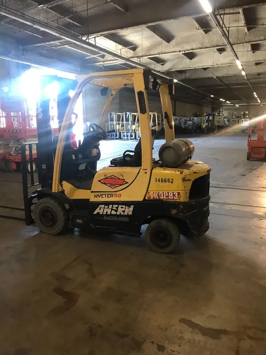 2014 HYSTER H50CT Warehouse Forklift