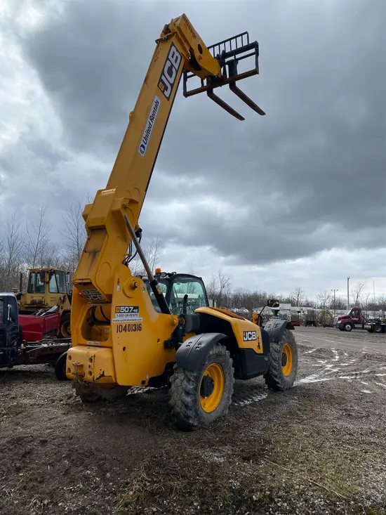 2015 JCB 507-42 Forklift