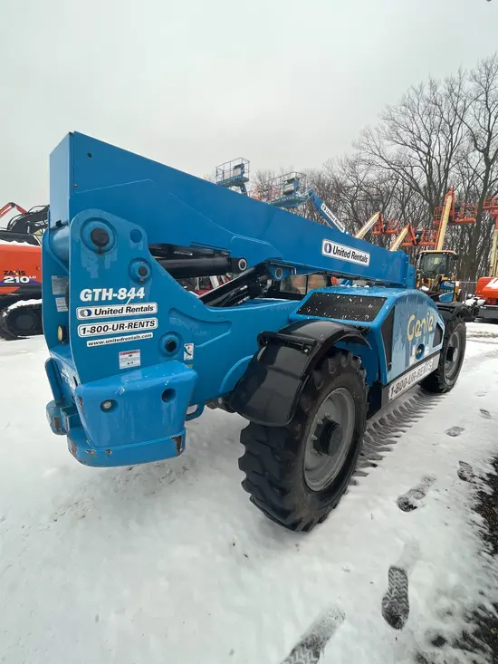2016 Genie GTH-844 Forklift