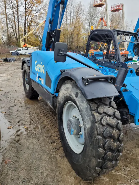 2016 Genie GTH-844 Forklift
