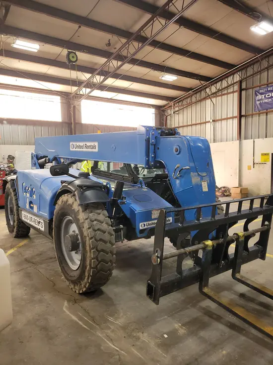2015 Genie GTH-844 Forklift