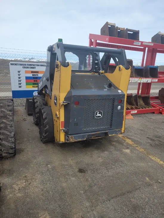 2017 John Deere 318G Track Loader