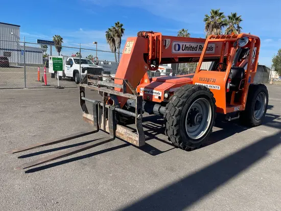 2015 JLG 8042 S Forklift