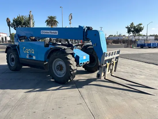 2015 Genie GTH-844 Forklift