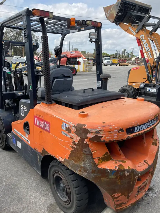 2017 Doosan D55C-7 Warehouse Forklift