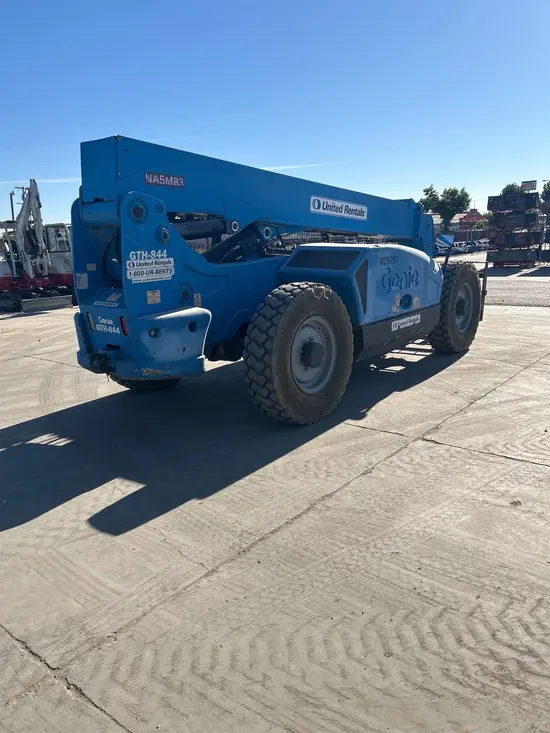 2014 Genie GTH-844 Forklift