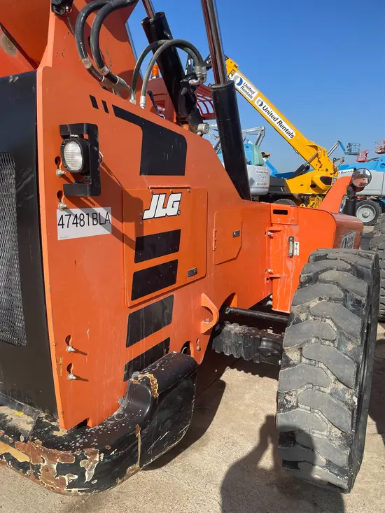 2017 SKYTRAK 6042 Forklift