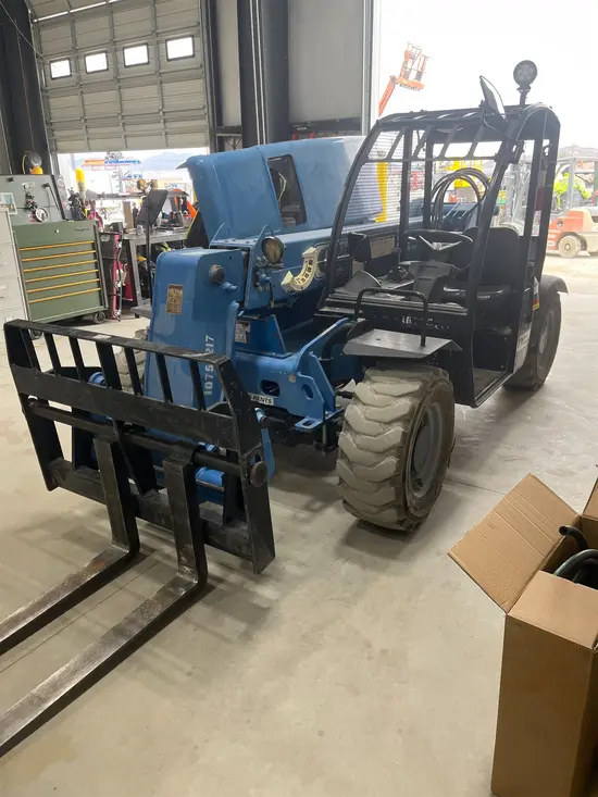 2018 Genie GTH-5519 Forklift