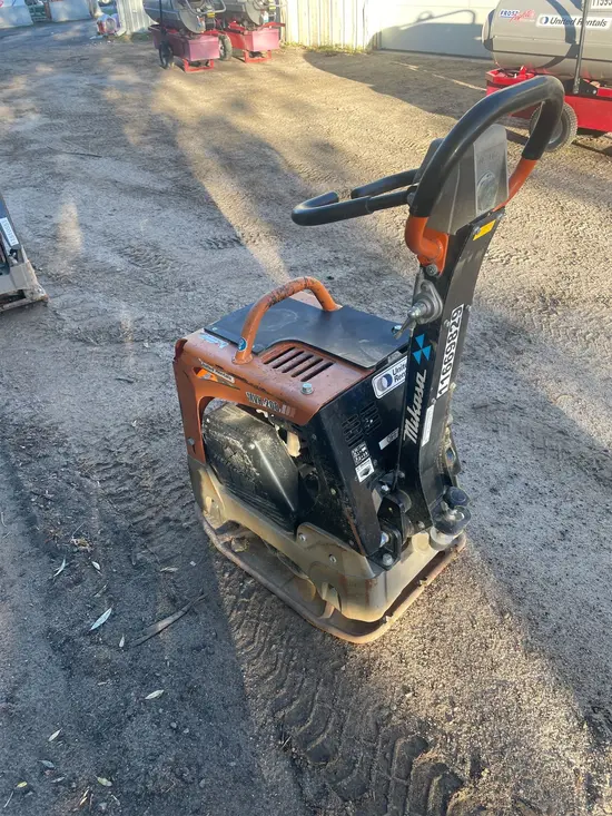 2023 Multiquip MVH208GH Vibratory Plate Compactor