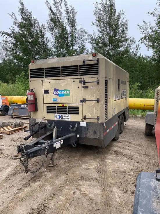2019 Doosan HP915WCU-T4F Air Compressor