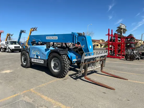 2015 Genie GTH-844 Forklift