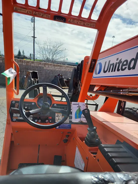 2016 SKYTRAK 10054 Forklift