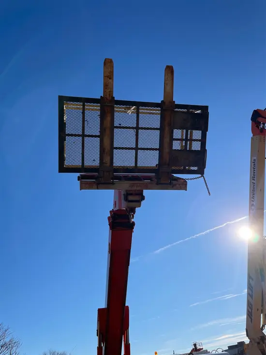 2015 XTREME XR842 Forklift