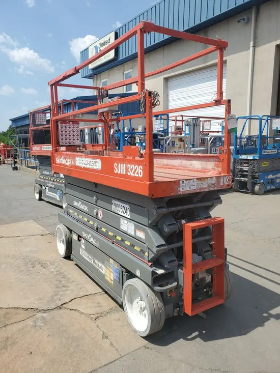 2017 Skyjack SJIII3226 Scissor Lift