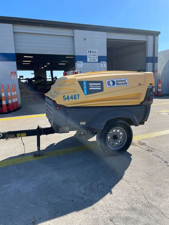 2018 Doosan P425/HP375WCUT4 Air Compressor