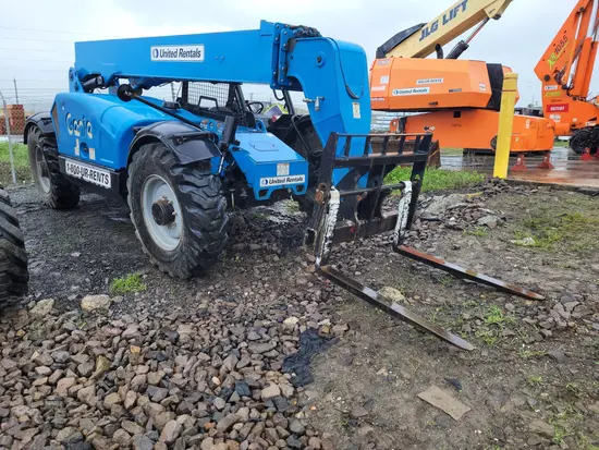 2015 Genie GTH-844 Forklift