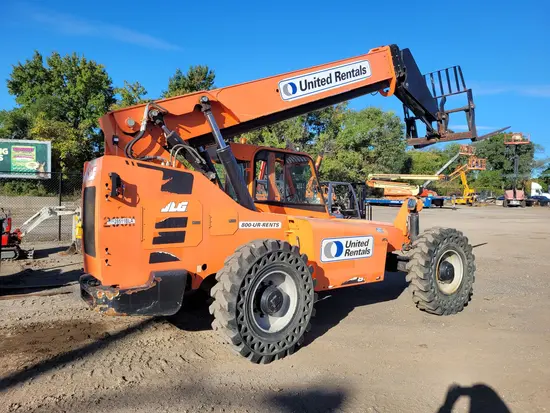 2016 SKYTRAK 8042 Forklift
