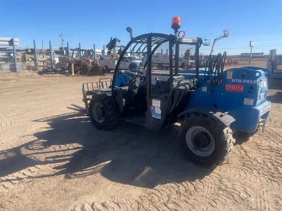2015 Genie GTH-5519 Forklift