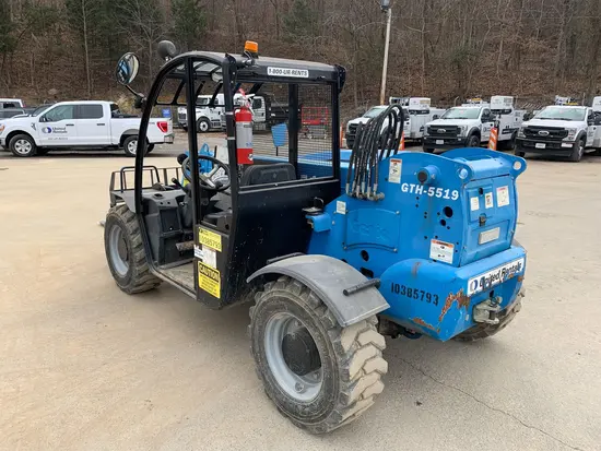 2015 Genie GTH-5519 Forklift