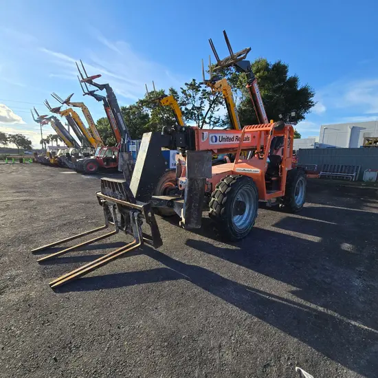 2016 SKYTRAK 10054 Forklift