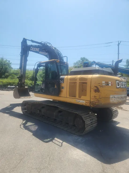 2018 John Deere 210G LC Excavator