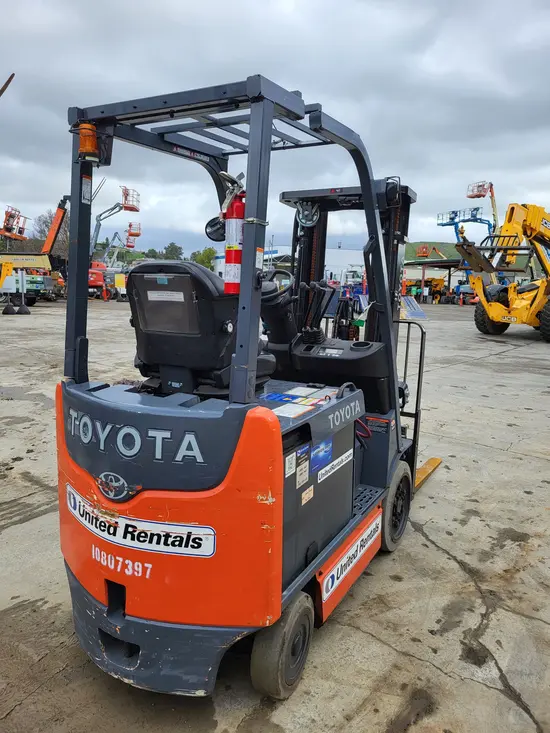 2018 Toyota 8FBCU25 Warehouse Forklift