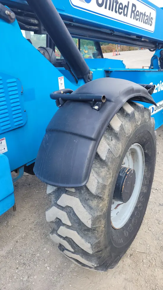 2016 Genie GTH-1056 Forklift