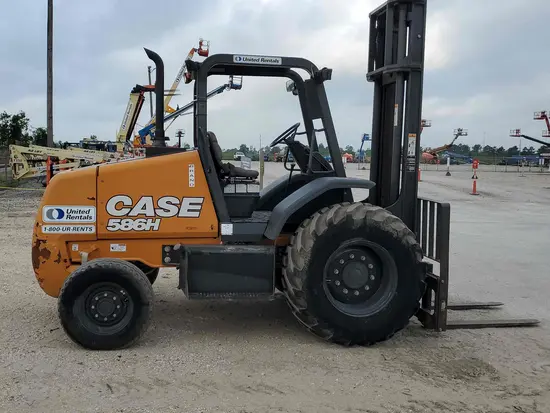 2017 Case 586H Forklift