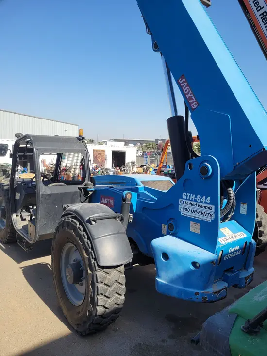 2014 Genie GTH-844 Forklift