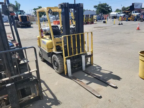 2017 HYSTER H50XT Warehouse Forklift