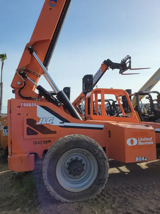 2015 SKYTRAK 8042 Forklift
