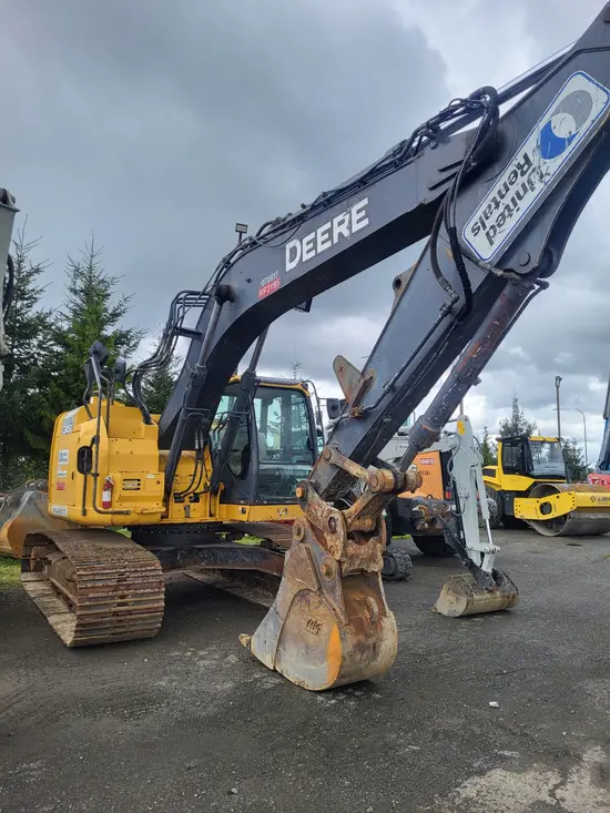2018 John Deere 245G LC Excavator
