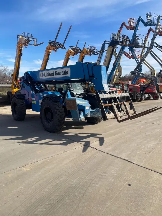 2016 Genie GTH-1056 Forklift