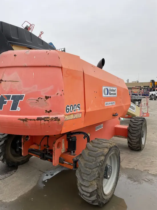 2013 JLG 600S Boom Lift