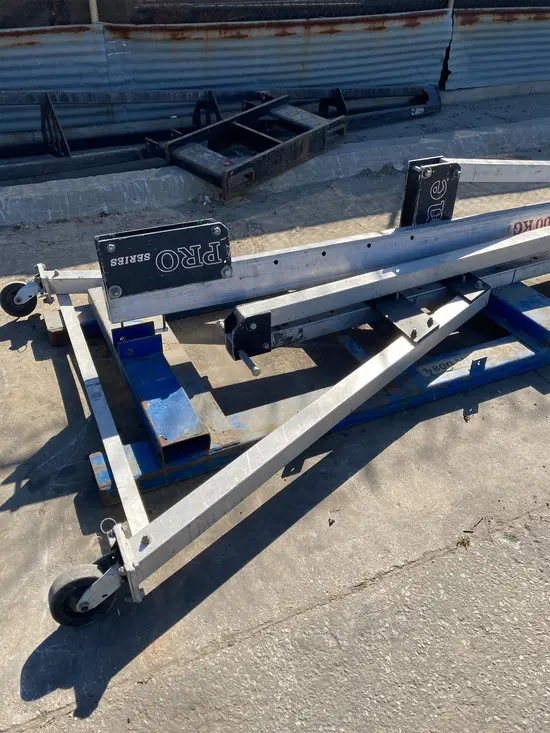 2018 EME 4400T-15 Crane
