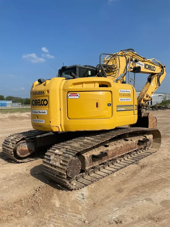 2015 Kobelco SK230SR Excavator