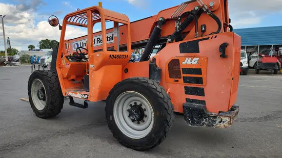 2016 SKYTRAK 6042 Forklift