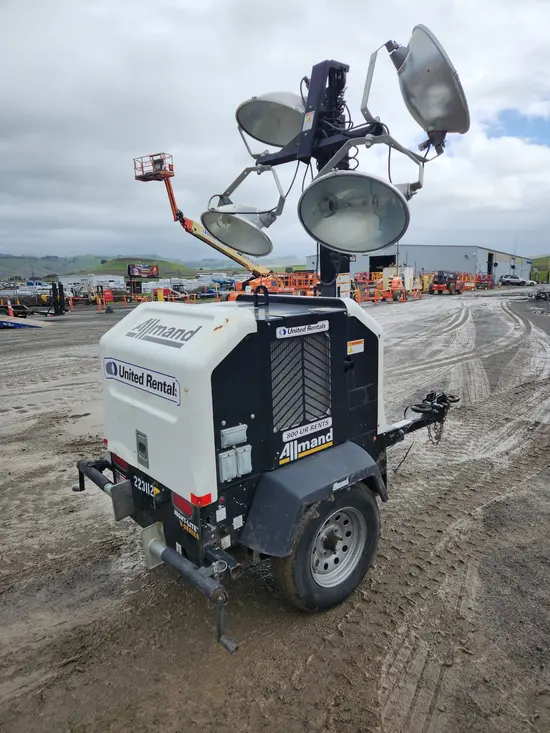2019 Allmand NLV-ML3EC Portable Work Light