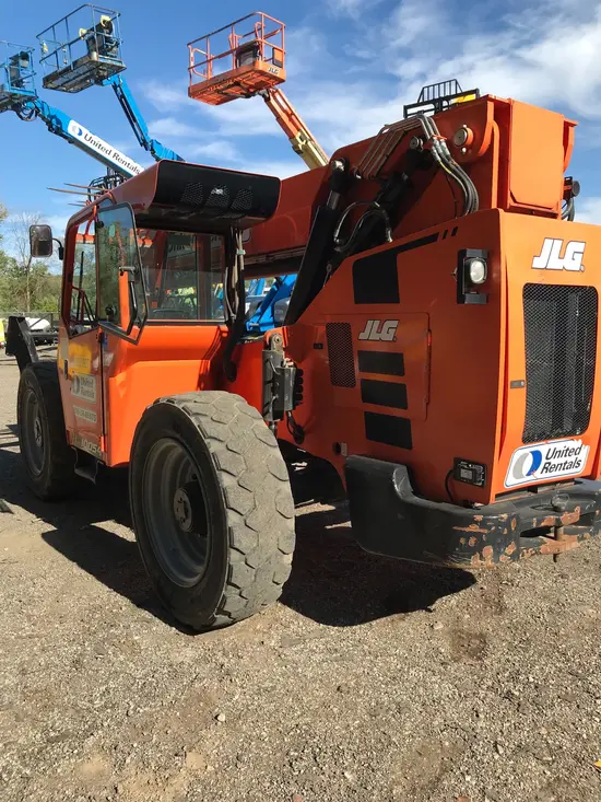 2017 SKYTRAK 10054 Forklift